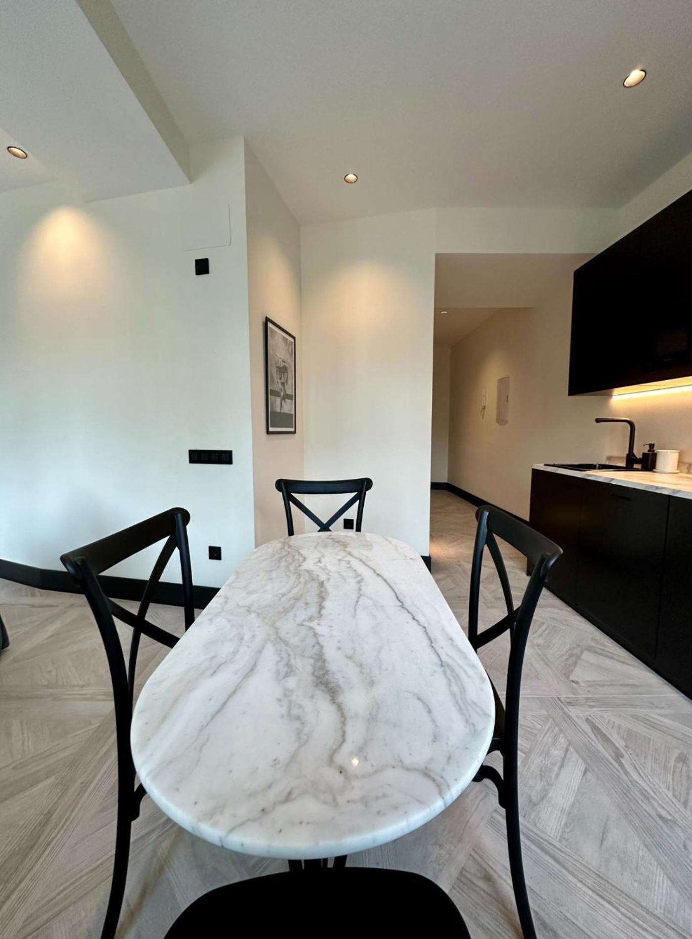 Chic Apt Para 4Pax En Plaza Del Carmen-Gran Via E2 Мадрид Экстерьер фото